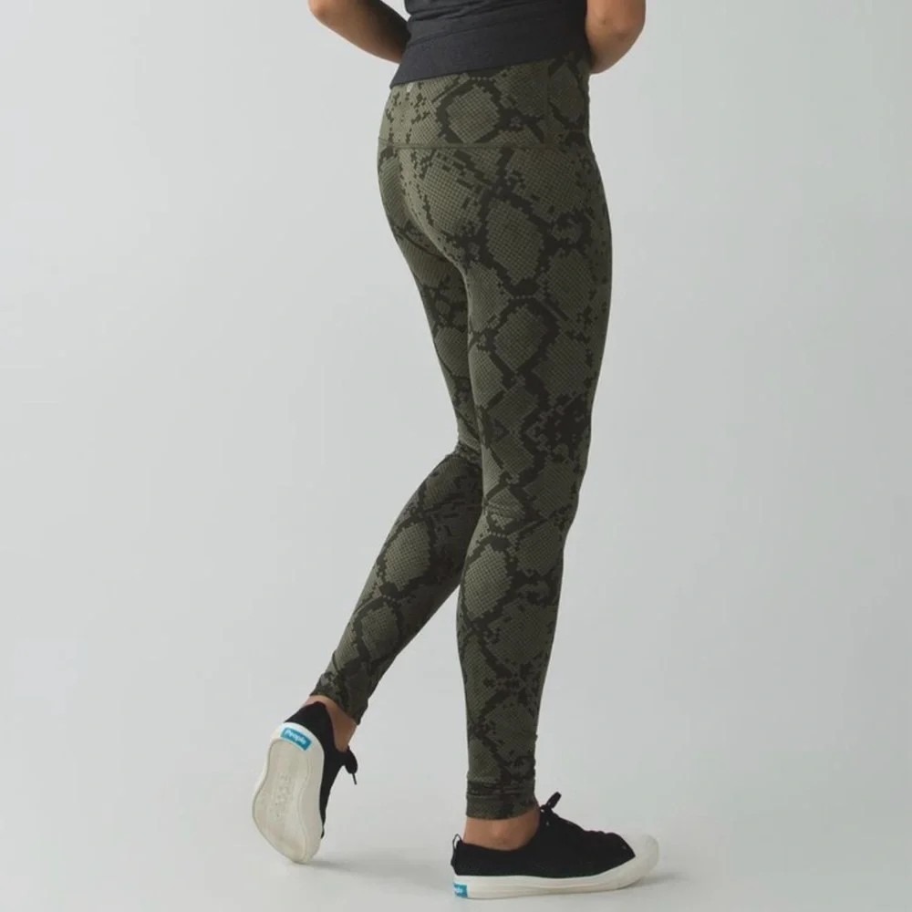 Lululemon Wunder Under Pant Full-On Luon High Rise Ziggy Snake Fatigue Green-2